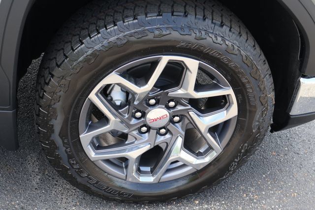 New 2026 GMC Sierra 1500 SLE w/ Preferred Package AWD/4WD image 27