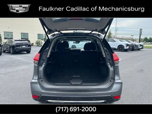 Used 2020 Nissan Rogue SV w/ Sun & Sound Touring Package AWD/4WD image 14