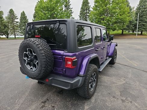 Used 2023 Jeep Wrangler Unlimited Rubicon 4xe w/ Cold Weather Group AWD/4WD image 6