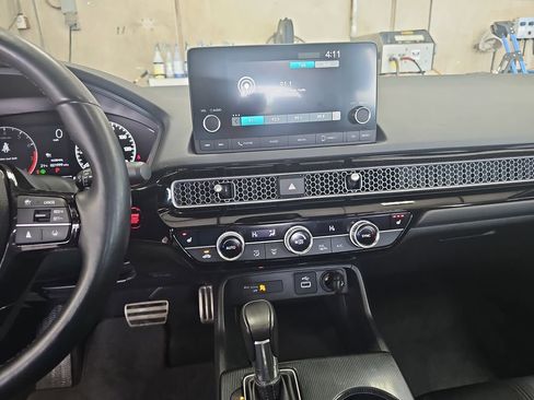 Used 2023 Honda Civic Sport Touring image 19