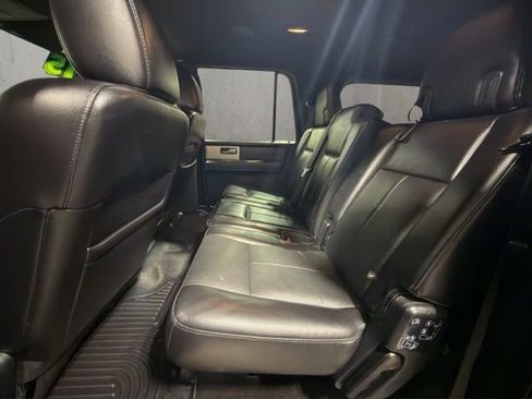 Used 2015 Ford Expedition EL XLT w/ Equipment Group 202A image 22