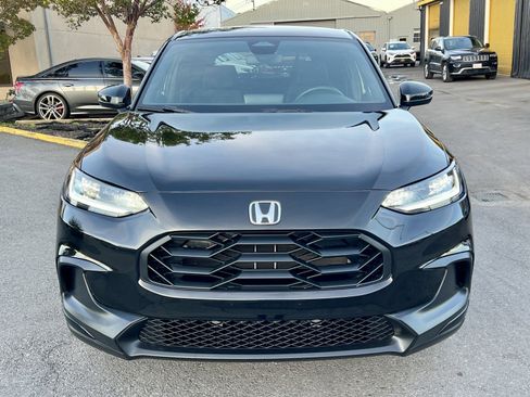 Used 2023 Honda HR-V Sport image 2