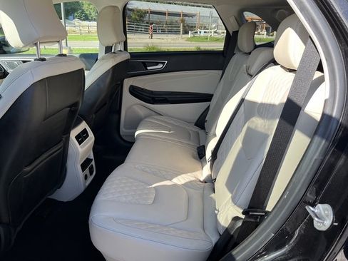 Used 2023 Ford Edge Titanium w/ Cargo Accessory Package AWD/4WD image 31