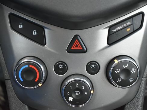 Used 2014 Chevrolet Sonic LT image 24