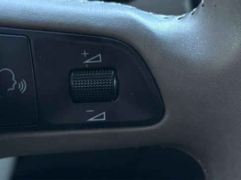 Used 2009 Audi A4 2.0T Premium Plus image 29