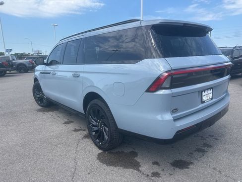 New 2026 Lincoln Navigator L Reserve w/ Jet Appearance Package AWD/4WD image 28