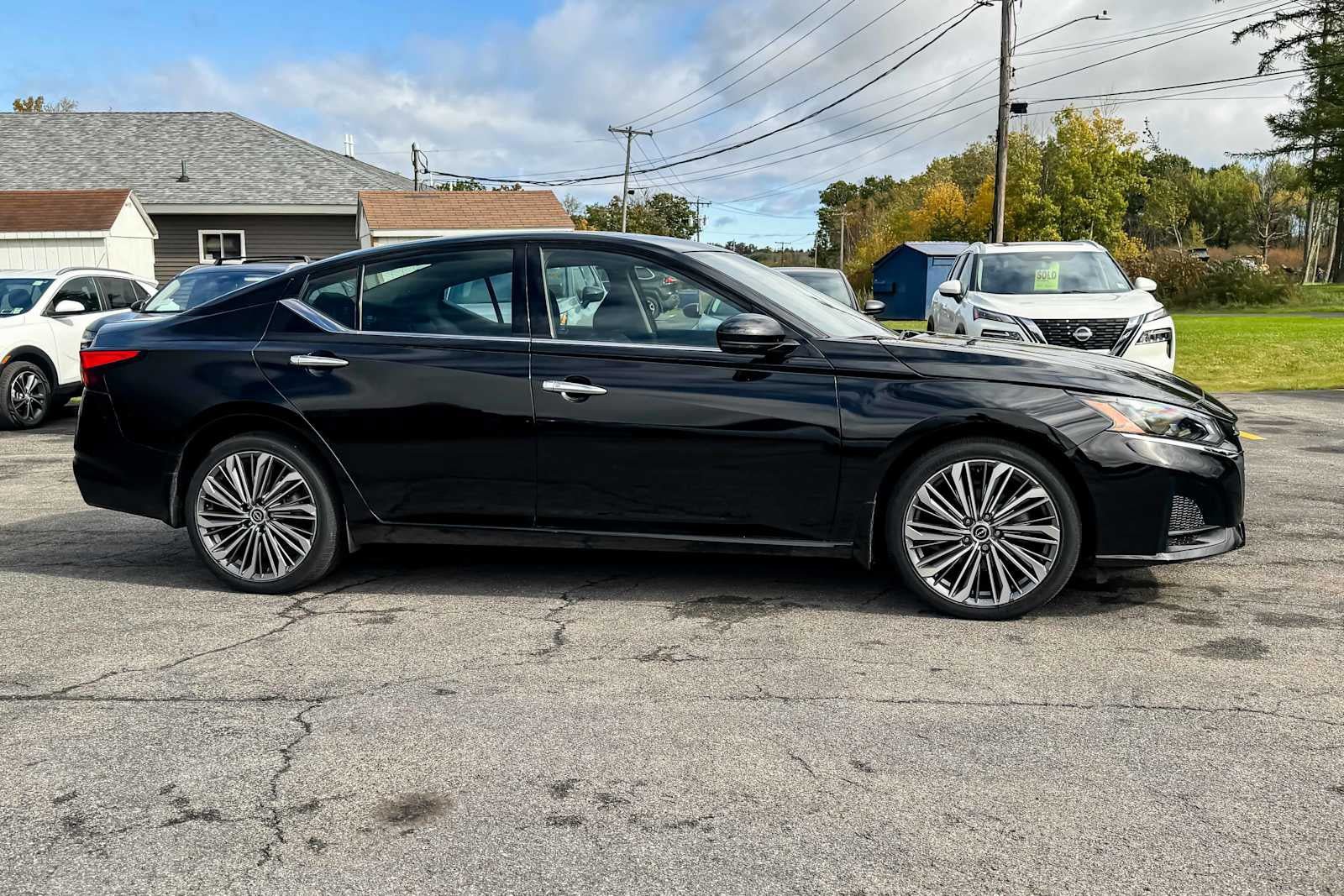 Certified 2023 Nissan Altima 2.5 SL AWD/4WD image 2