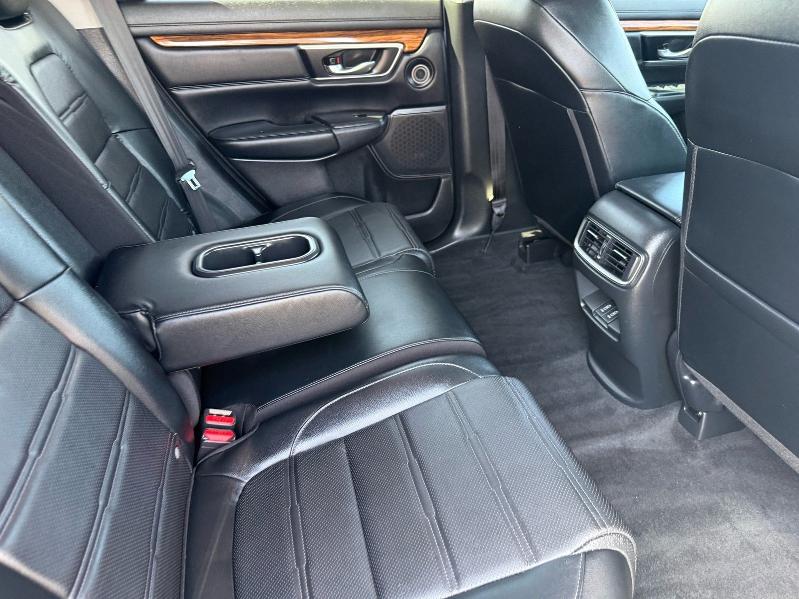 Used 2022 Honda CR-V Touring image 28