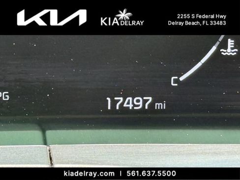 Certified 2025 Kia Telluride SX Prestige X-Line AWD/4WD image 35