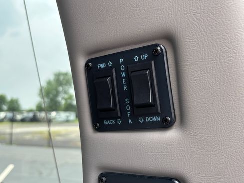 New 2026 GMC Savana 2500 Extended w/ Driver Convenience Package RWD image 13