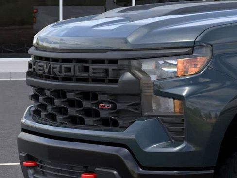 New 2026 Chevrolet Silverado 1500 Custom Trail Boss w/ LPO, Dark Essentials Package AWD/4WD image 13