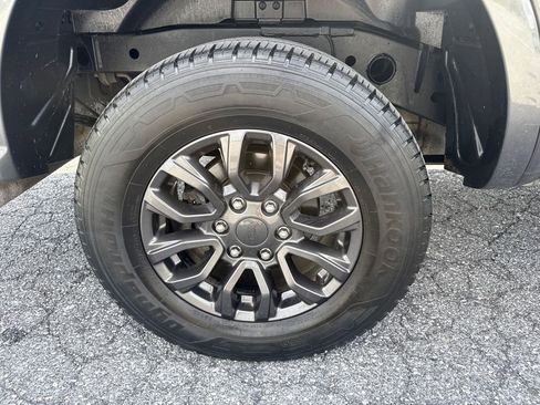 Used 2019 Ford Ranger XLT w/ Equipment Group 302A Luxury AWD/4WD image 30