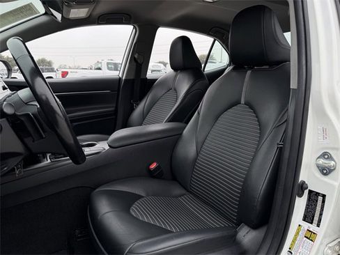 Used 2024 Toyota Camry SE image 24