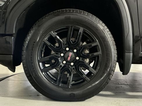 Used 2023 GMC Sierra 1500 Elevation AWD/4WD image 13