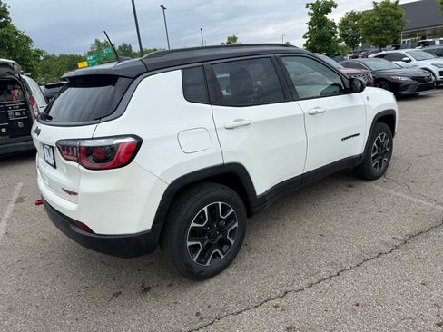 Used 2020 Jeep Compass Trailhawk w/ Cold Weather Group AWD/4WD image 5