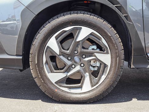 Used 2024 Subaru Crosstrek 2.5i Limited w/ Crosstrek Mirror Package AWD/4WD image 16