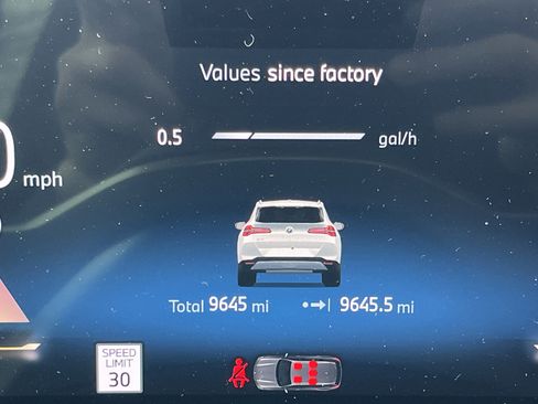 Used 2025 BMW X3 xDrive30i w/ Premium Package image 11