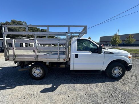 Used 2013 Ford F250 XL image 4