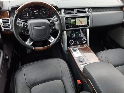 Used 2018 Land Rover Range Rover HSE image 11