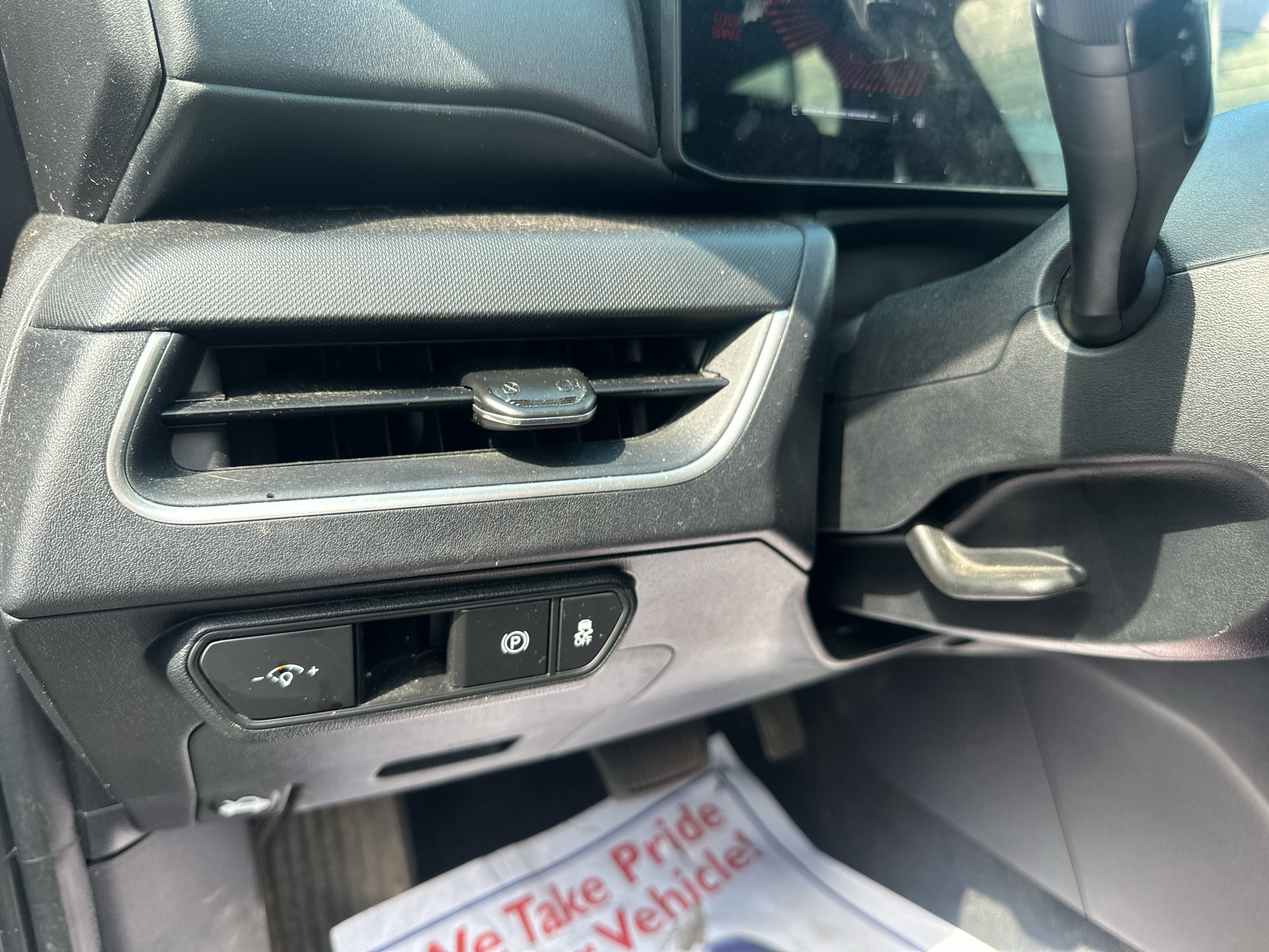 Used 2025 Kia K4 FWD image 20