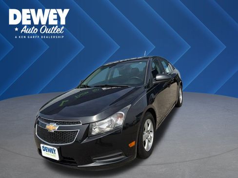 Used 2014 Chevrolet Cruze LT FWD image 1