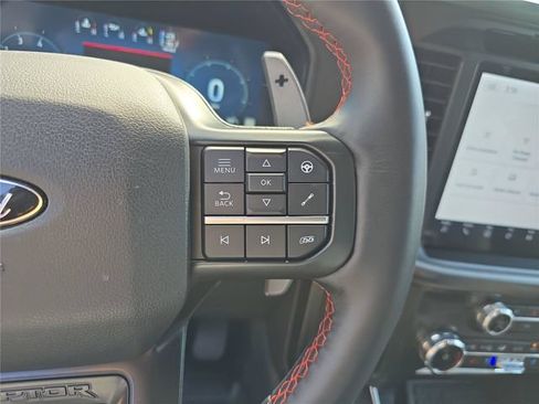 Used 2025 Ford F150 Raptor AWD/4WD image 31