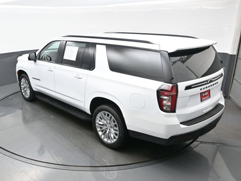 Used 2023 Chevrolet Suburban RST w/ Luxury Package image 40