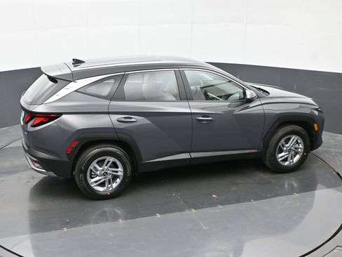 Certified 2026 Hyundai Tucson SE AWD/4WD image 32
