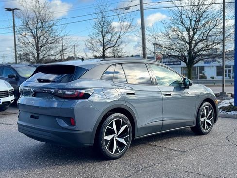 Used 2024 Volkswagen ID.4 Pro S image 6