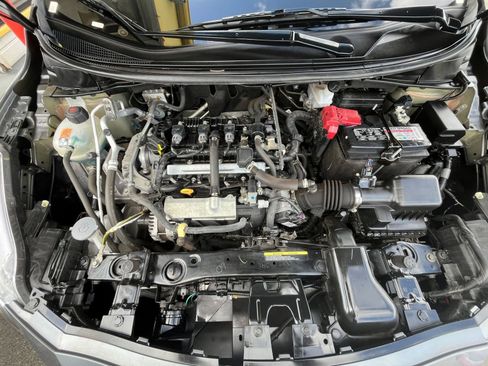 Used 2023 Nissan Versa SV image 30