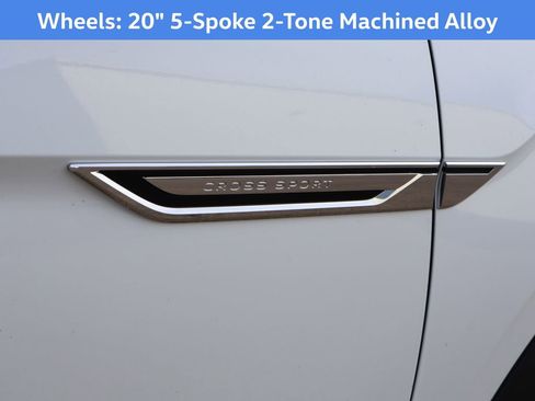 New 2026 Volkswagen Atlas Cross Sport SE image 10