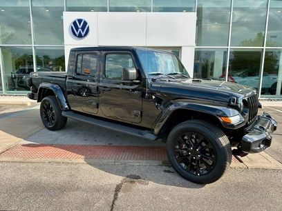Used 2023 Jeep Gladiator Overland