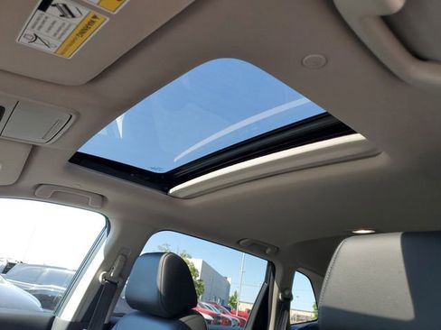Used 2024 Honda CR-V EX-L image 19
