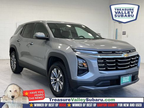 Used 2025 Chevrolet Equinox LT AWD/4WD image 1