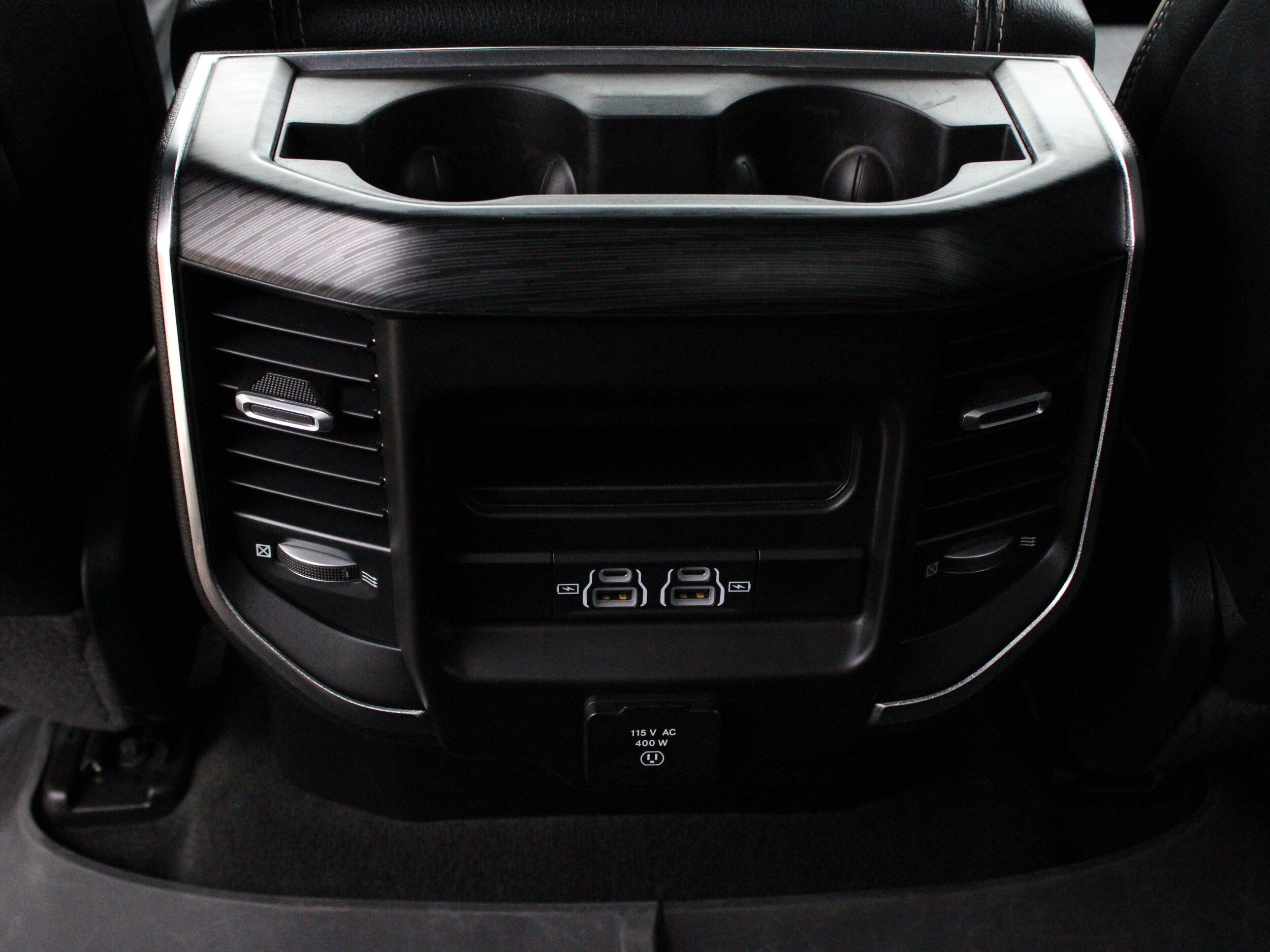 Used 2023 RAM 1500 Laramie AWD/4WD image 45