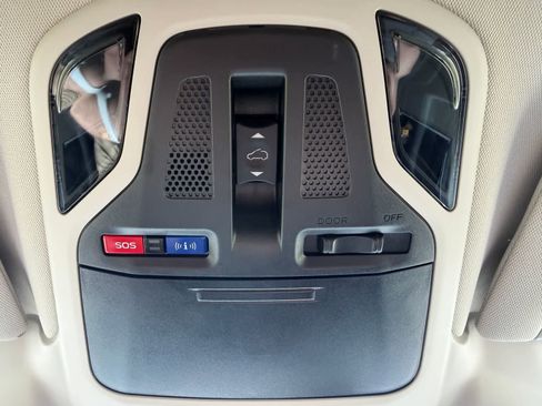 Used 2022 Subaru Outback Limited image 31