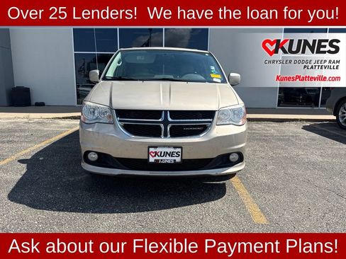 Used 2013 Dodge Grand Caravan Crew FWD image 3