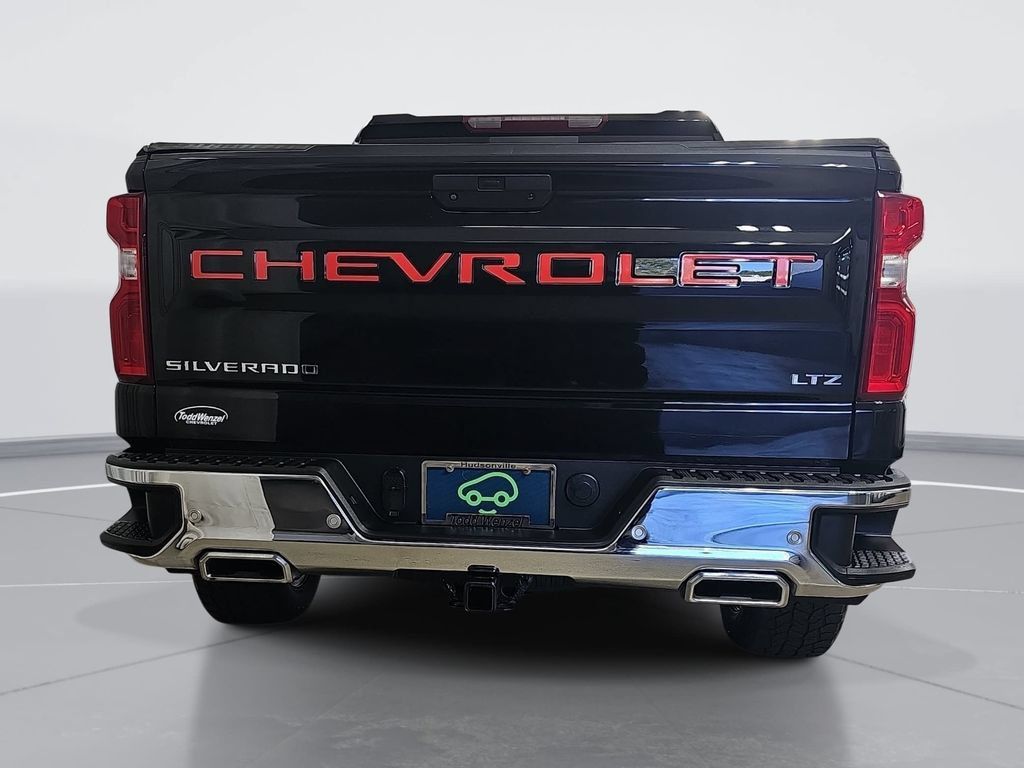 Certified 2021 Chevrolet Silverado 1500 LTZ w/ LTZ Premium Package AWD/4WD image 5