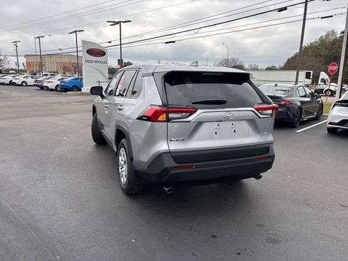 New 2025 Toyota RAV4 LE image 3