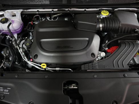 New 2026 Chrysler Pacifica Select image 13