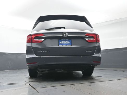 Certified 2023 Honda Odyssey Touring image 38