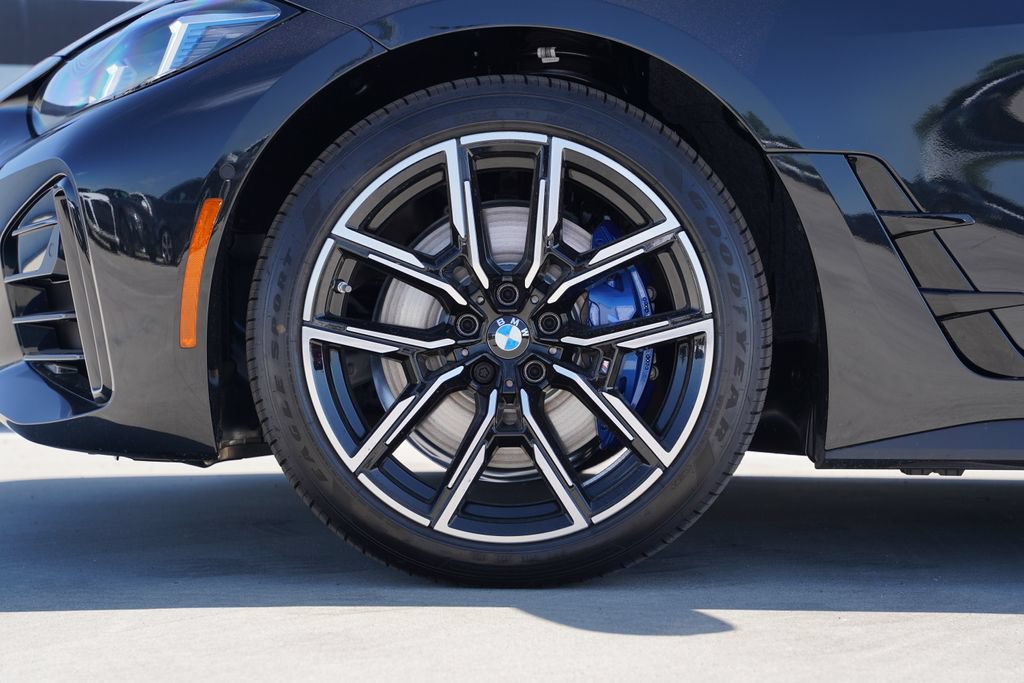 New 2026 BMW M440i w/ Premium Package RWD image 5