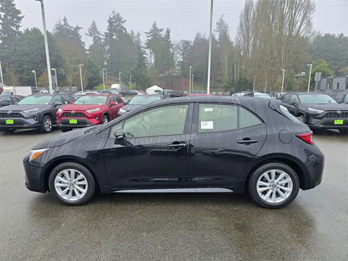 New 2026 Toyota Corolla SE image 4