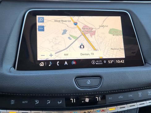 Certified 2023 Cadillac XT4 Premium Luxury w/ Technology Package image 16