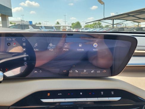 New 2026 Buick Enclave Preferred w/ Power Package image 28