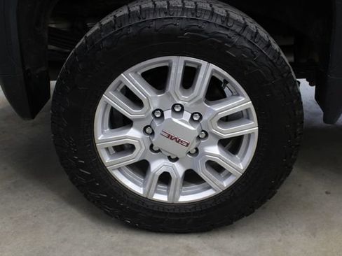 Used 2021 GMC Sierra 2500 SLE w/ SLE Value Package; AWD/4WD image 53