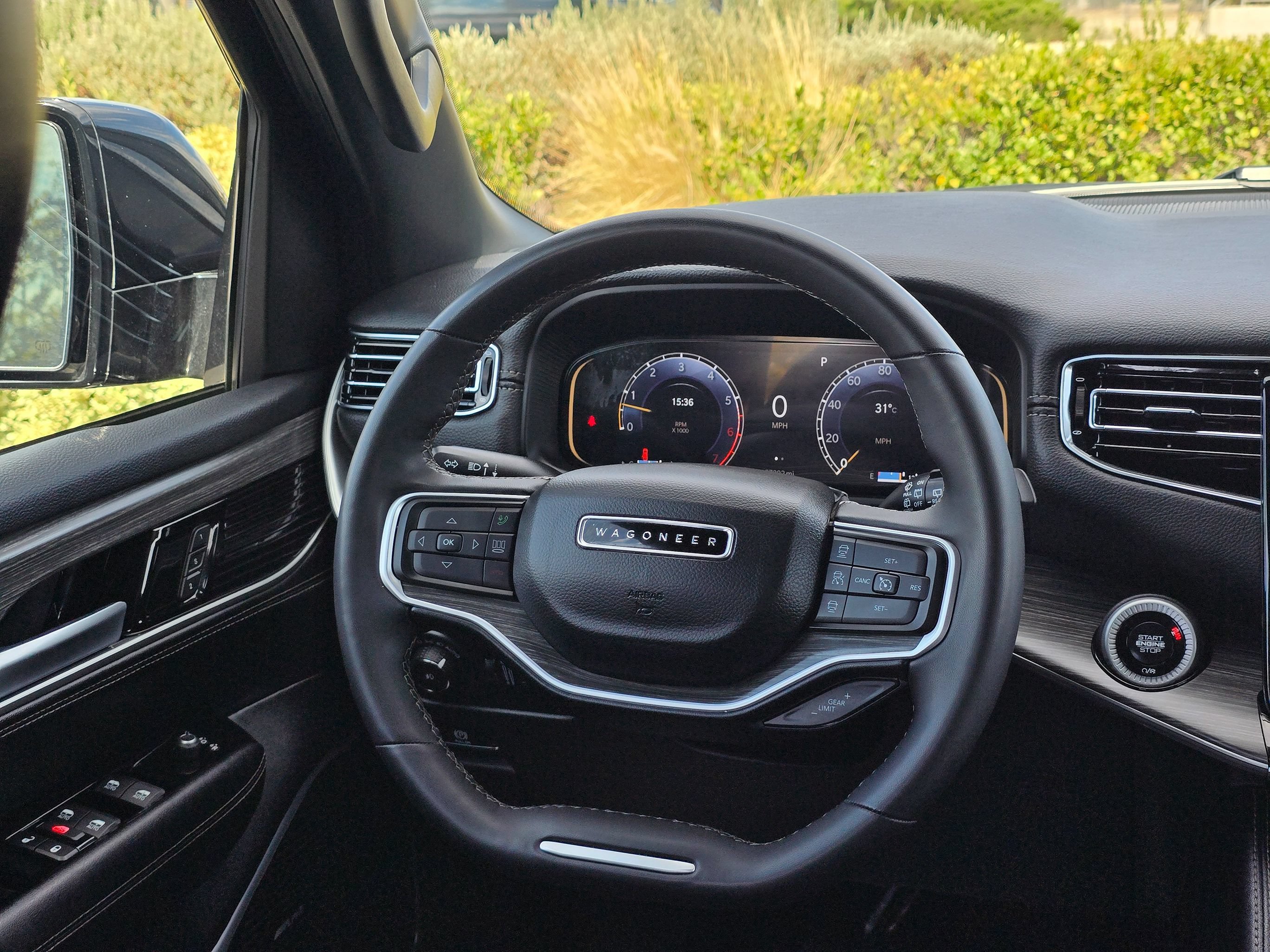 Used 2024 Jeep Wagoneer Series II w/ Flexible Seating Group RWD image 29