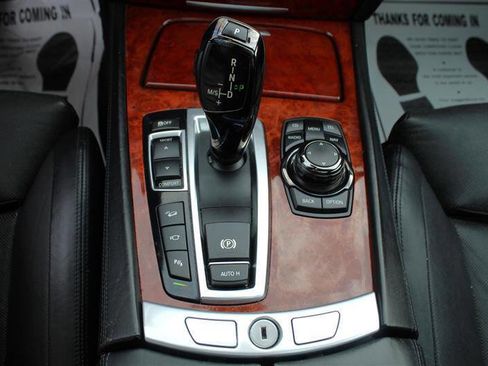 Used 2012 BMW ALPINA B7 xDrive LWB image 23