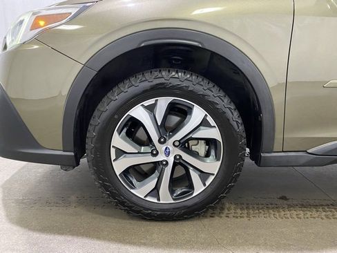 Used 2022 Subaru Outback Limited image 24