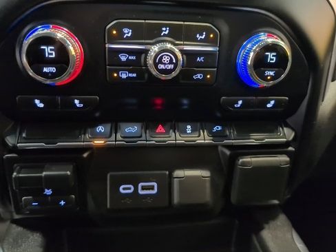 Used 2020 GMC Sierra 1500 Elevation w/ Elevation 2.7L Value Package image 23